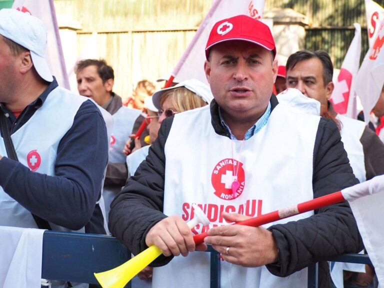 Liderul de sindicat Sanitas afirmă că tinerii pleacă în străinătate fiindcă nu ar găsi locuri libere în spitalele din țară