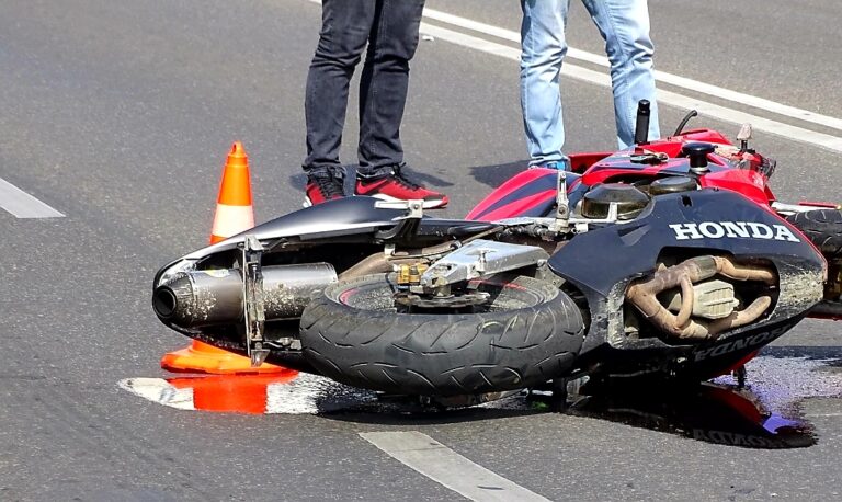 A schilodit un motociclist cu BMW X6 la Țesătura dar a scăpat nepedepsit: a venit prescripția