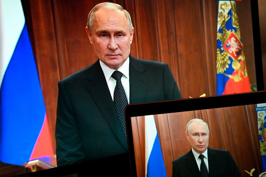  Cum încearcă Rusia, China și Iran să intervină în alegerile prezidențiale din America. Guvernul SUA, în alertă