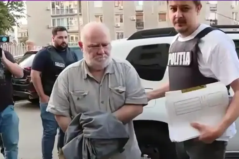 Alfred Bulai a fost arestat preventiv pentru 30 de zile / Acuzațiile aduse fostului profesor de la SNSPA și cele mai noi date din anchetă