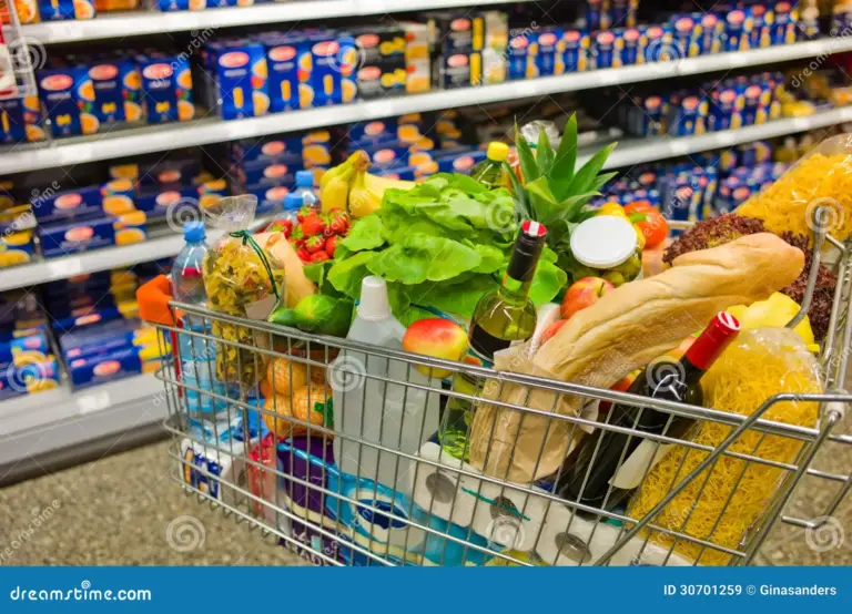 Protecția Consumatorilor vine cu măsuri anti-shrinkflation, fenomenul prin care producătorii reduc gramajele și mențin prețurile