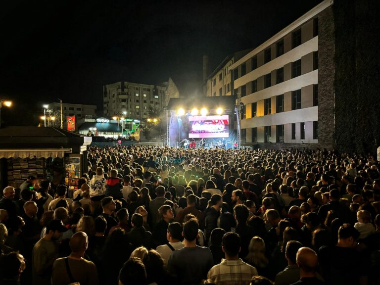 Festivalul Străzii Lăpușneanu a atras peste 15.000 de participanți la ediția din acest an - FOTO