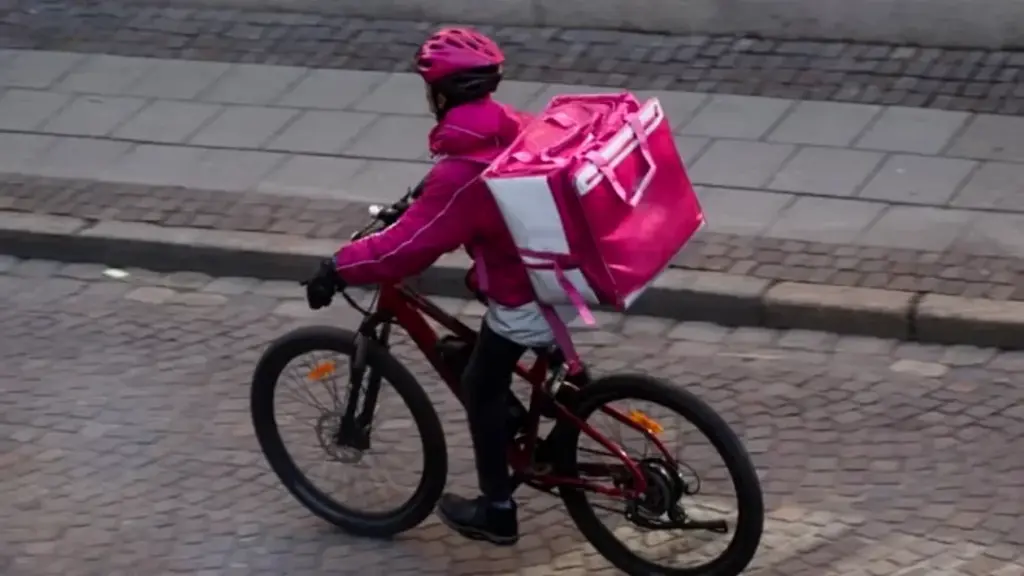  Fraudă de peste 1,6 milioane de lei, descoperită de ANAF la o firmă de livrări din Iași 