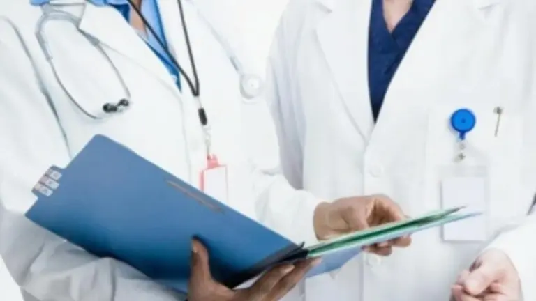 Medic primar de chirurgie generală: Bucureştiul este foarte aglomerat cu doctori, mult mai mult decât e nevoie