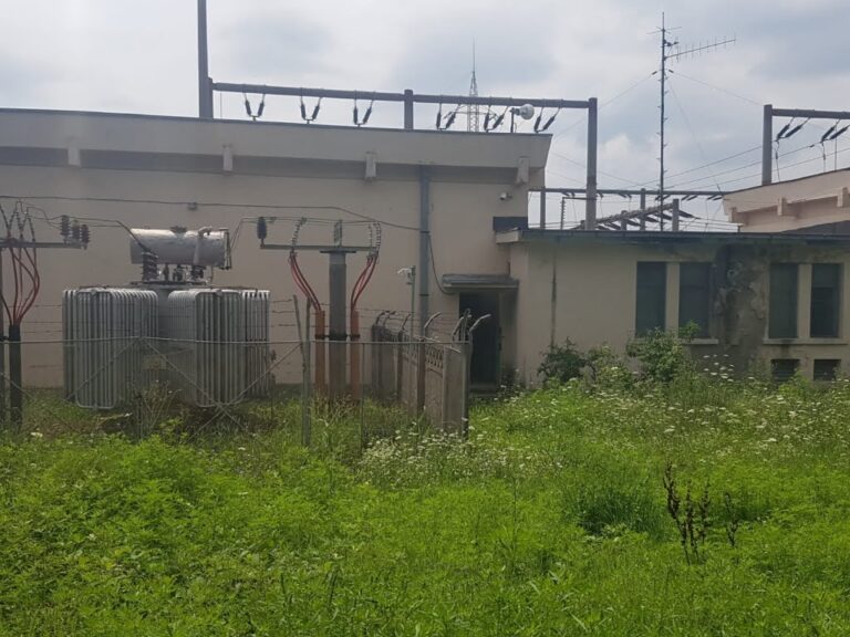 Ploile din ultima perioada au paralizat temporar o bună parte din zona industrială a Iașului din cauza lipsei de curent electric/UPDATE