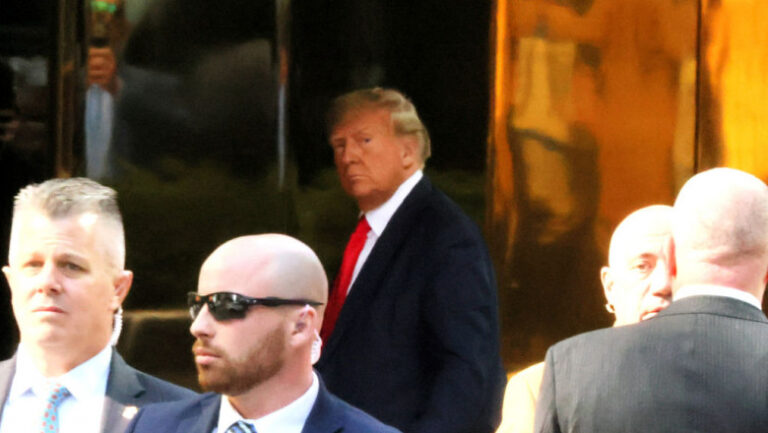 Analiză: Trump plantează deja „semințele haosului și dezbinăriii”, în cazul în care ar pierde alegerile în fața Kamalei Harris