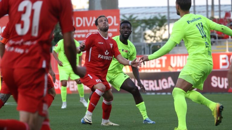 FOTBAL: Punct bun, evoluție cu plusuri și minusuri. Cronica meciului de la Arad
