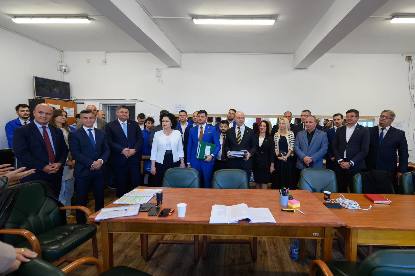 PNL Iaşi a depus candidaturile pentru Camera Deputaţilor şi Senat. Cine sunt candidații