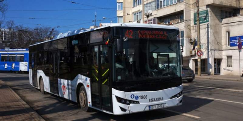  Compania de Transport Public Iași angajează asistent medical