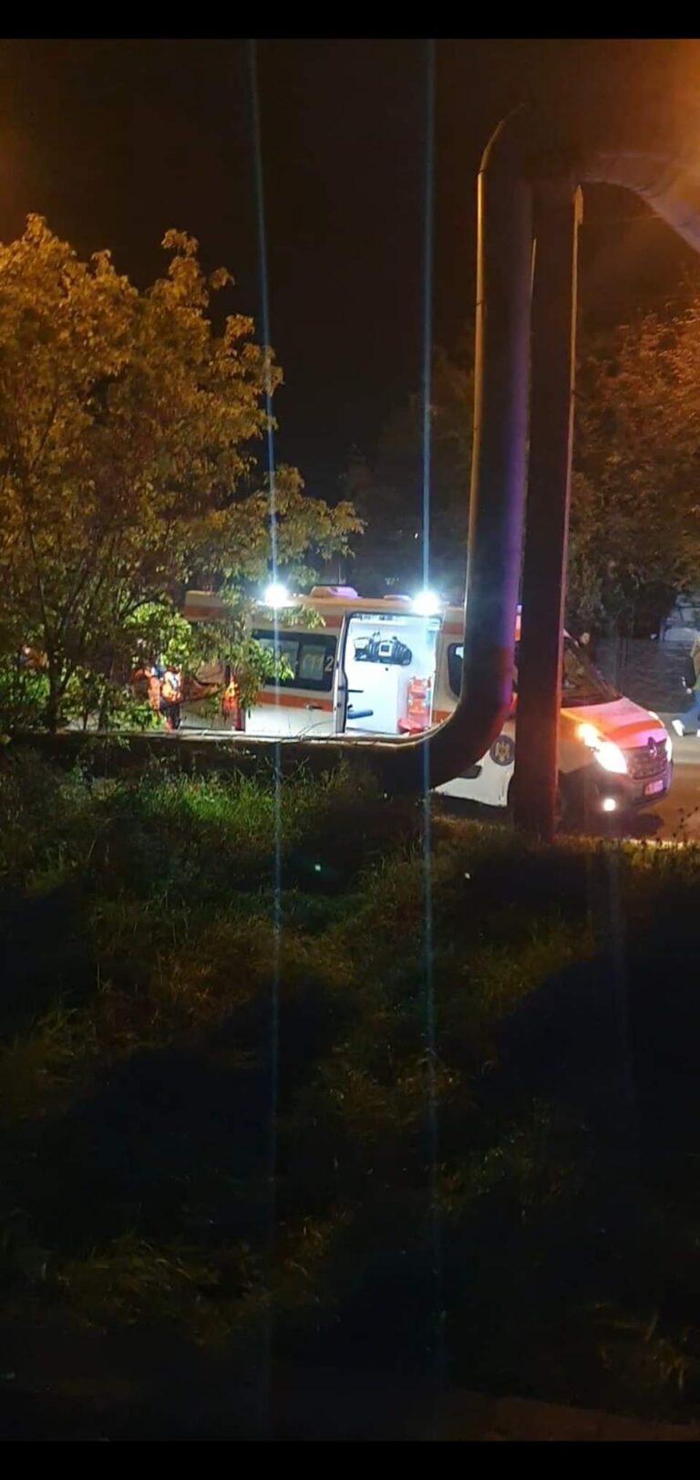 O adolescentă de 17 ani, rănită într-un accident rutier pe strada Nicolae Iorga