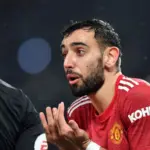 Cartonaşul roşu primit de Bruno Fernandes la meciul Manchester United-Tottenham a fost anulat