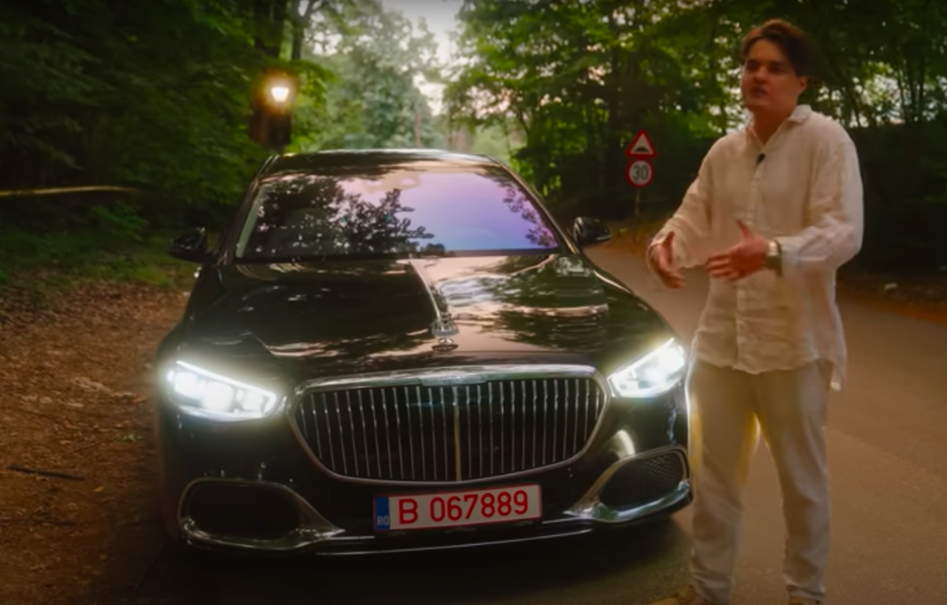 Și cu banii Nordis, Selly și-a luat Mercedes Maybach clasa S de peste 250.000 de euro. Firma influencerului are datorii de milioane, dar plătește leasing pentru Mercedes și Porsche