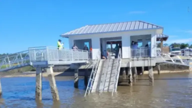 SUA: Şapte persoane au murit după ce un ponton din Georgia s-a prăbușit