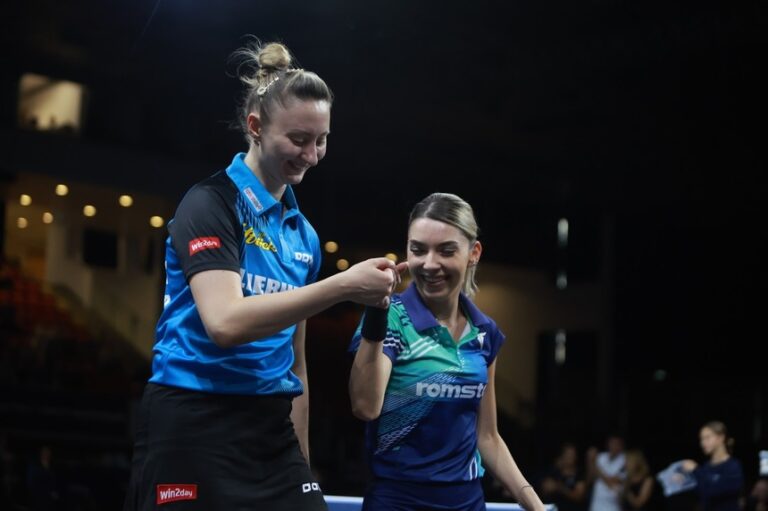 Tenis de masă: Bernadette Szocs, medaliată cu argint la Europenele de la Linz, la dublu. Vicecampioană europeană şi la simplu