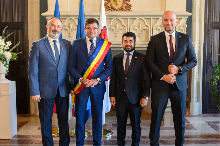 Sunt sau nu în pericol funcțiile noilor vici ai lui Alexe? Cum a ajuns să fie județul guvernat „de îndată”? Suntem campioni pe țară