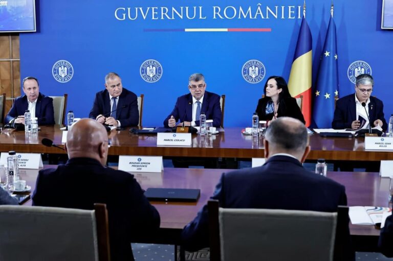 Salariul minim ar urma să urce din ianuarie la 4.050 de lei. „Situația nu o să fie deloc roz! Toți se plâng”
