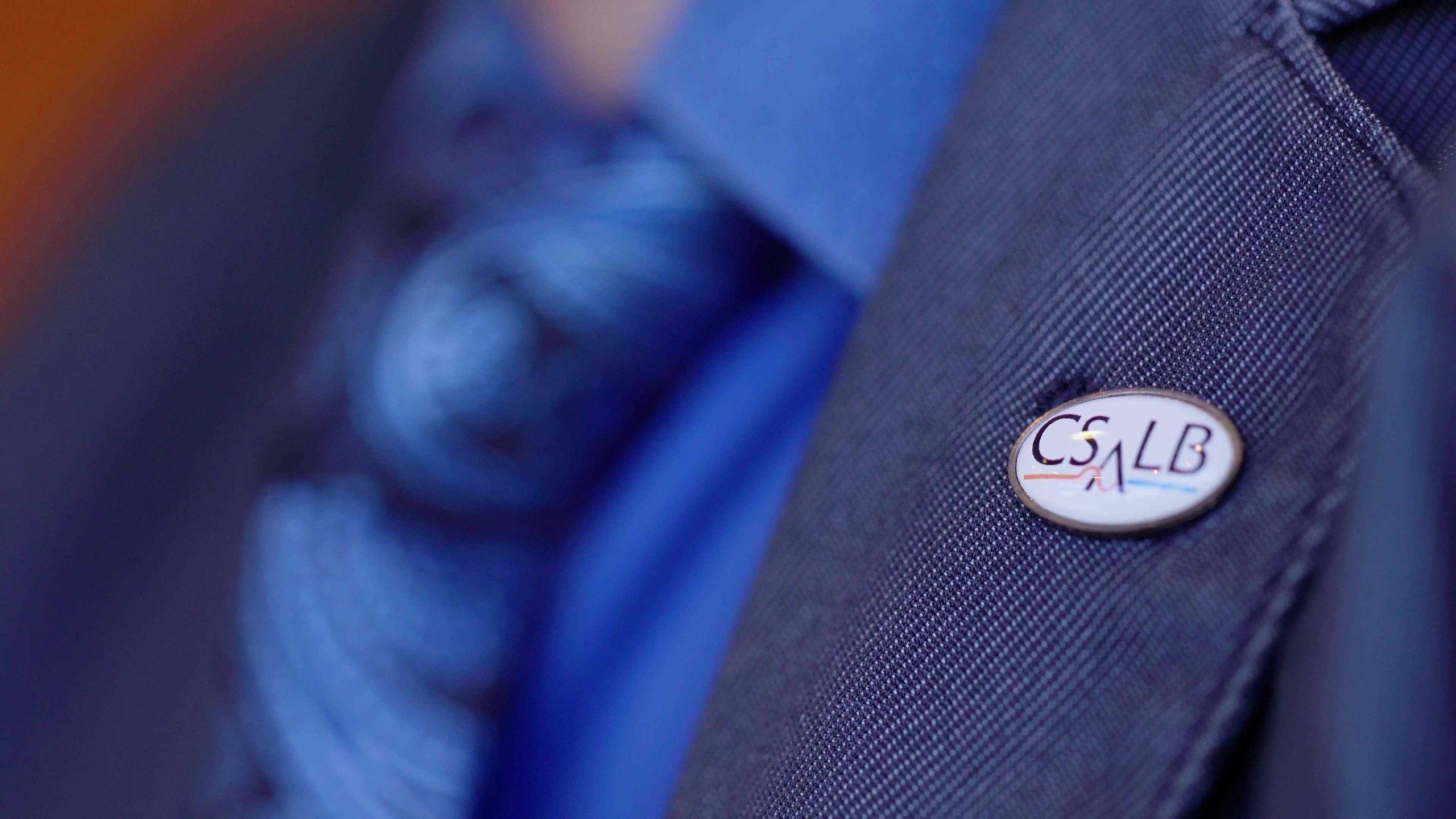 Cazul ieșeanului căruia i-au fost șterse complet două credite bancare. Ce probleme se pot rezolva prin CSALB? Totul e gratuit