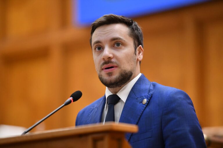 Copiii părinților plecați la muncă în străinătate vor putea beneficia de consiliere psihologică! (P)