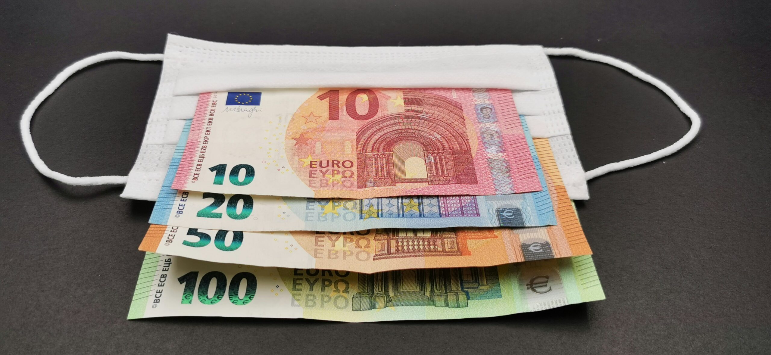 EXPERIMENT. Întrebare de 10 milioane de euro pentru managerii de spitale din Iași: pe ce-ați cheltui acești bani dacă i-ați avea mâine la dispoziție?