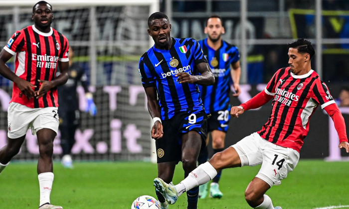 Cele două cluburi milaneze din Serie A iau în considerare posibilitatea construirii unui nou stadion lângă San Siro