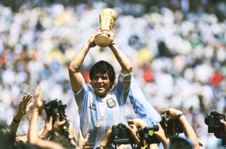 Începe procesul privind moartea lui Maradona
