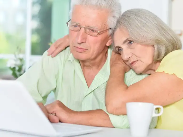 Vești proaste pentru persoanele în vârstă: 1.500.000 pensionari pierd un ajutor la pensie de 1.250 lei