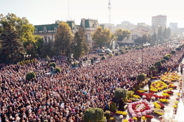 Programul complet al manifestărilor de Sfânta Parascheva 2024