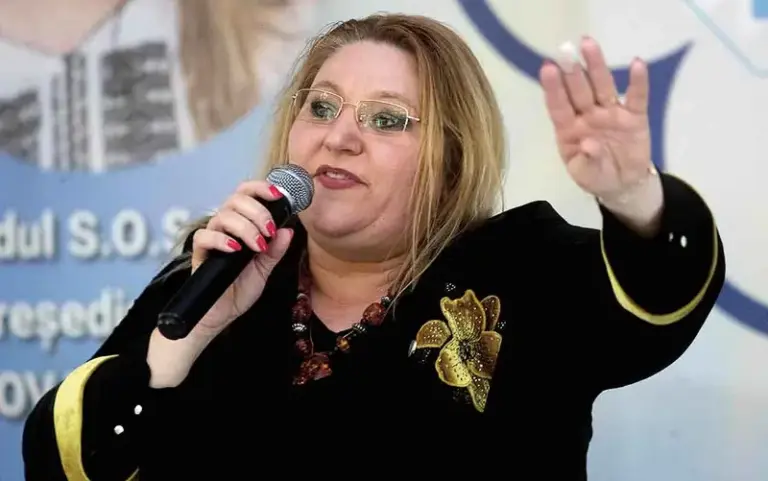 Motivele pentru care Șoșoacă a fost trasă pe linie moartă în cursa pentru Cotroceni. Explicațiile lui Tudorel Toader