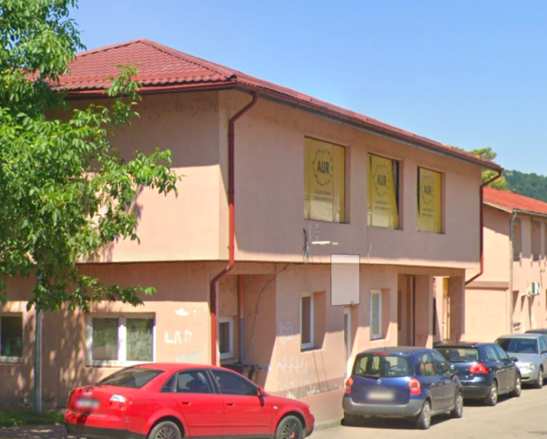 Sediul AUR, într-o clădire a unor condamnați urmăriți internațional
