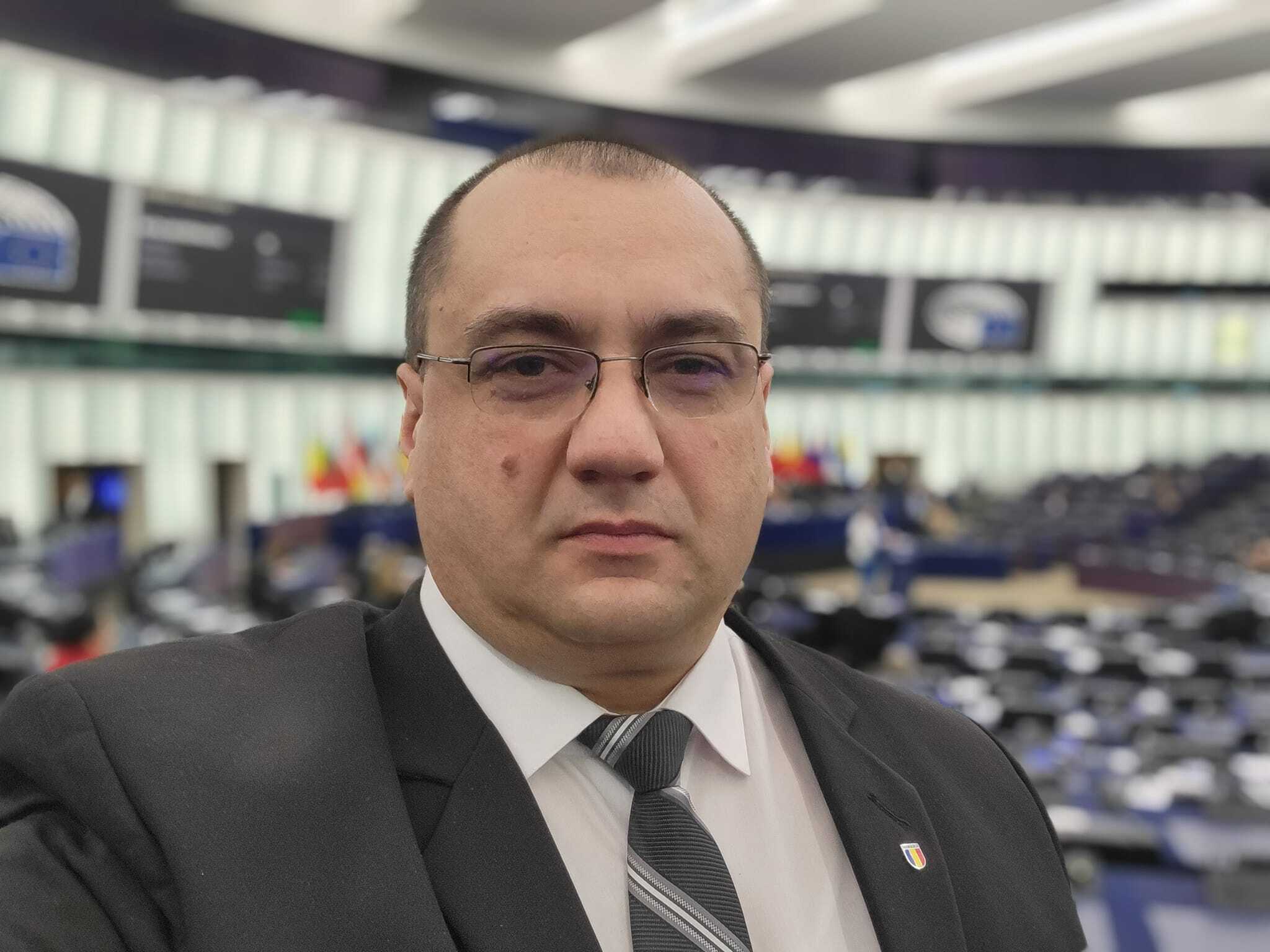 Cristian Terheş: USR şi Elena Lasconi au comis o potenţială fraudă, care poate să schimbe ordinea finaliştilor din primul tur de scrutin