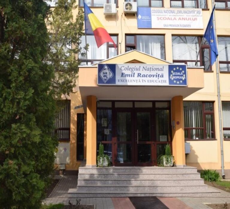 Colegiul Național „Emil Racoviță” Iași sărbătorește 60 de ani de existență