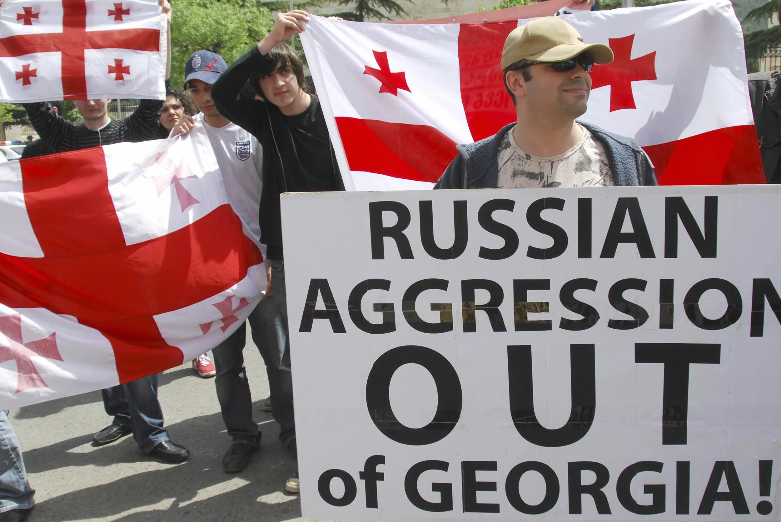 INVESTIGAȚIE Georgia: păpușari și paiațe dirijate de Kremlin. „Te culci seara în Georgia și poți să te trezești dimineața în Federația Rusă”