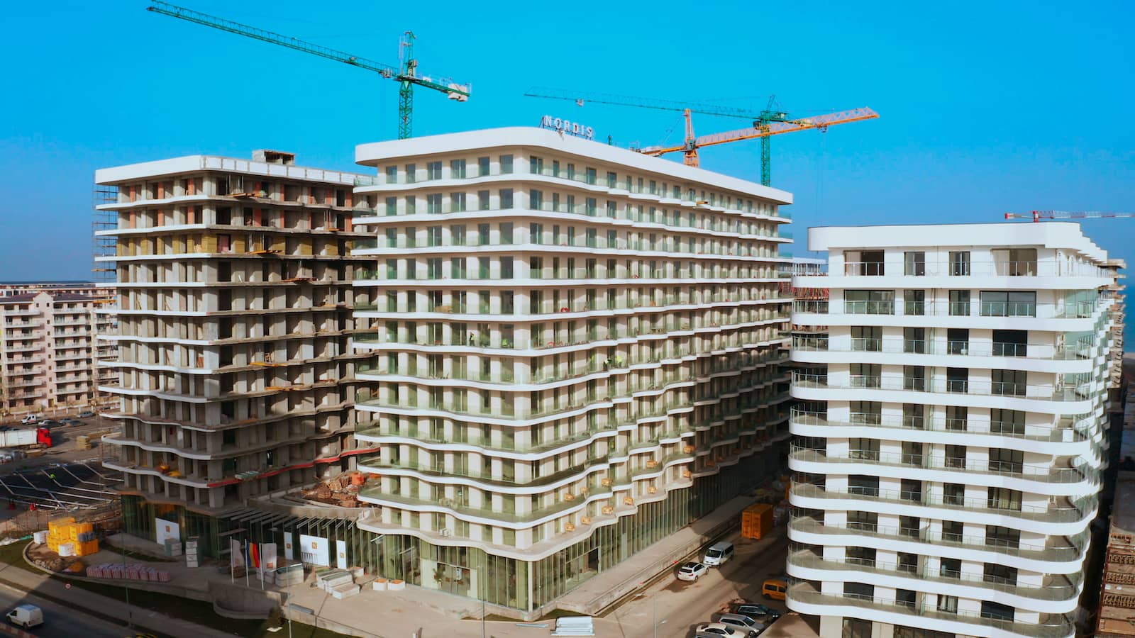 Ciudățenie în imobiliare – Piața ieșeană a scăzut de zece ori mai abrupt decât media națională. Anul trecut era la polul opus