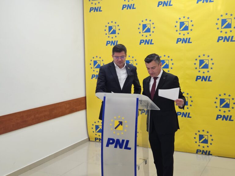 Iașul are la dispoziție un miliard de euro: ce vor face cu banii Chirica și Alexe? Au lipsit dezbaterile reale pe buget din alți ani