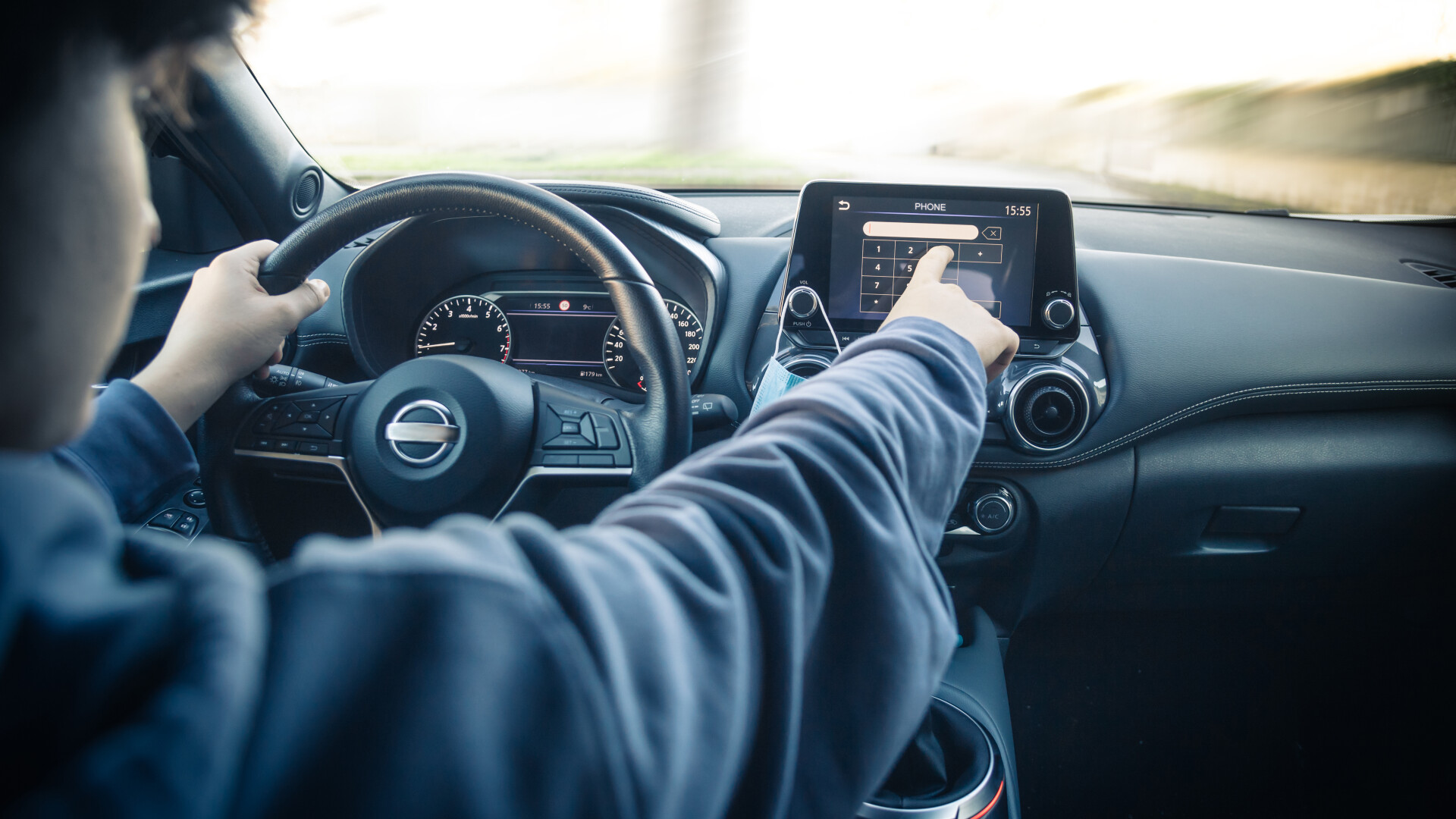  Gest extrem al unui copil de 12 ani care a condus sute de kilometri ca să ajungă la tatăl său