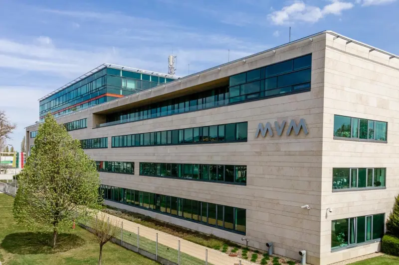 Sebastian Burduja, despre vânzarea E.ON Energie România către compania maghiară MVM: „Achiziţia nu este finalizată până când statul român nu o aprobă”