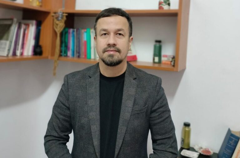 Șase sinucideri prin spânzurare în rândul bărbaților din Iași, în ultima lună: victimele aveau de la 17 la 75 de ani. „«Cum te simți astăzi?» poate fi o întrebare salvatoare”