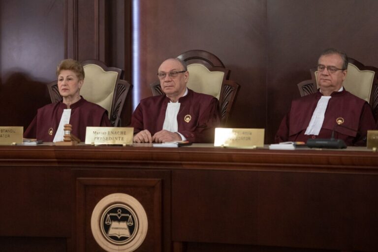 Șocant - Curtea Constituțională a anulat turul 1 al alegerilor prezidențiale. Scrutinul se va relua