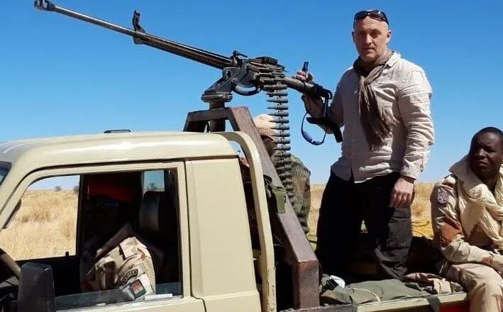 Legăturile lui Horațiu Potra, omul care-i asigură spatele lui Călin Georgescu, cu militarii ieșeni. A trimis câțiva în Congo