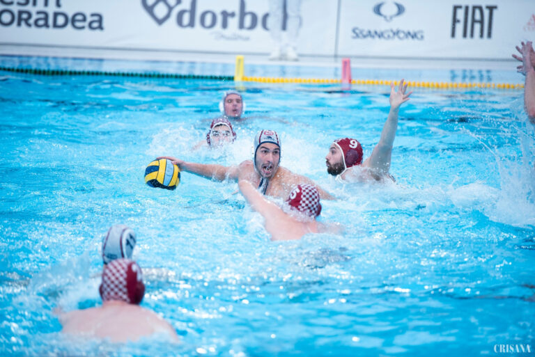 Polo: CSM Oradea, calificată în Top 8 a Ligii Campionilor, după 15 aruncări de departajare în meciul cu Steaua