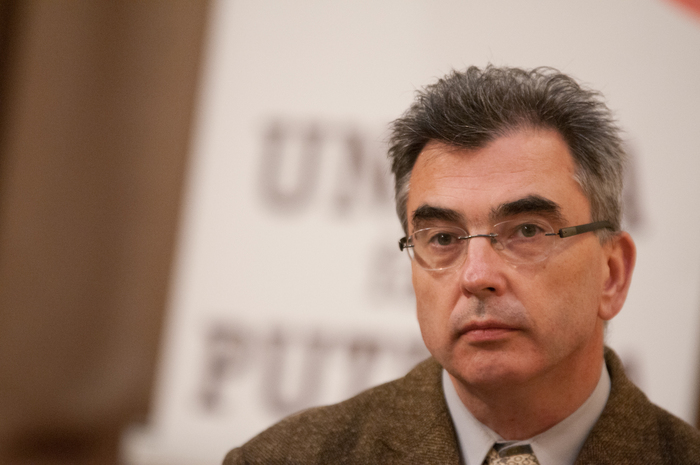 Petrişor Peiu (AUR): „Românii, discriminaţi la ei acasă: Gaz mai scump pentru noi, reducere pentru străini!”
