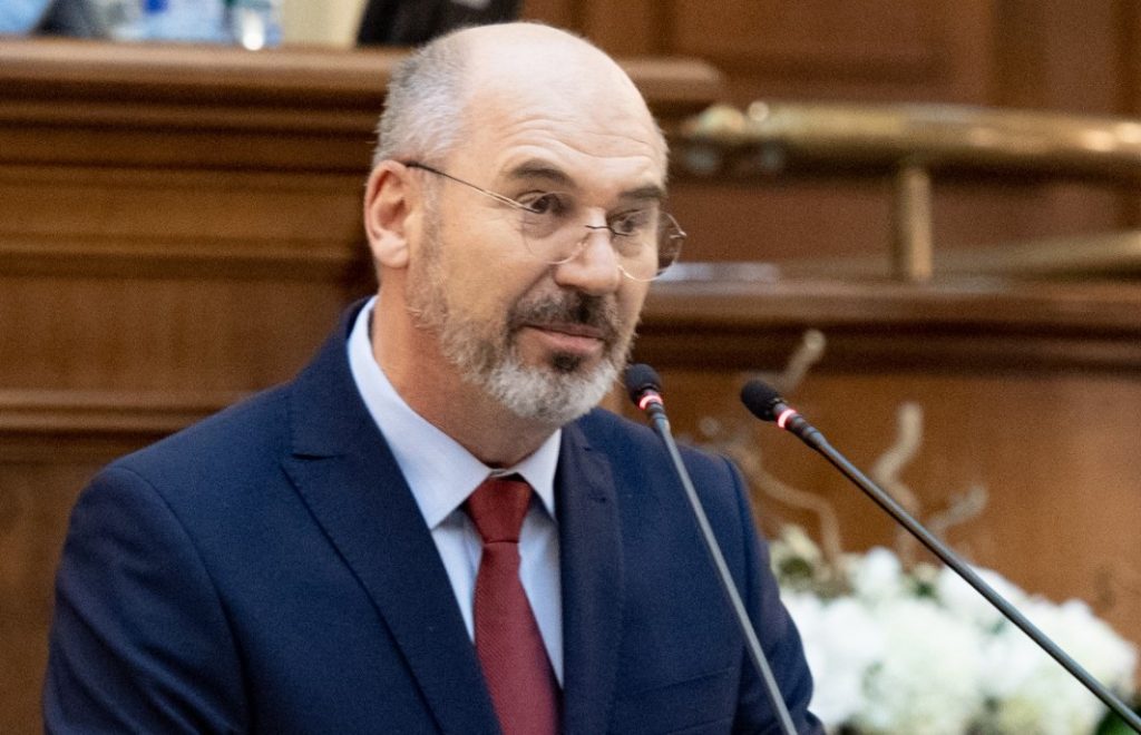  Calea siguranței și prosperității pentru țara noastră (P)