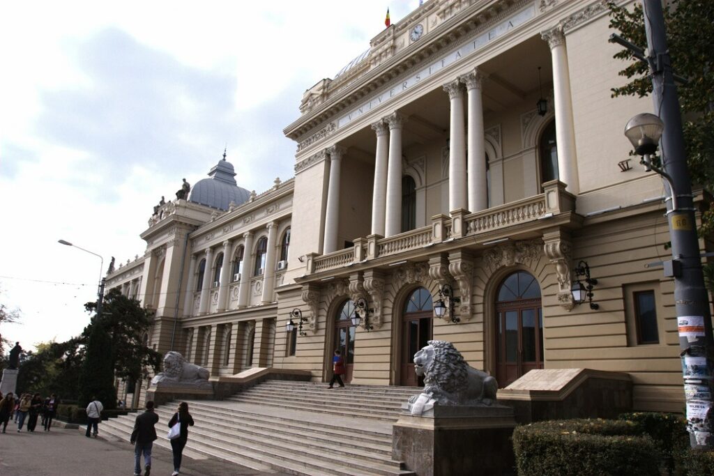  Universitatea invită elevii de liceu la seria de workshop-uri gratuite „Dimitrie Gusti” pentru pregătirea examenului de Bacalaureat la Sociologie