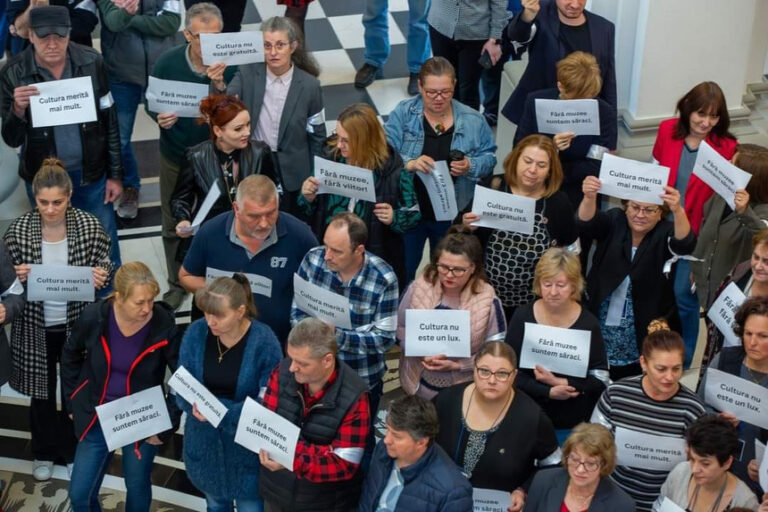 Cartel Alfa: Protestul din 15 ianuarie reprezintă un demers necesar şi legitim pentru apărarea drepturilor angajaţilor din cultură