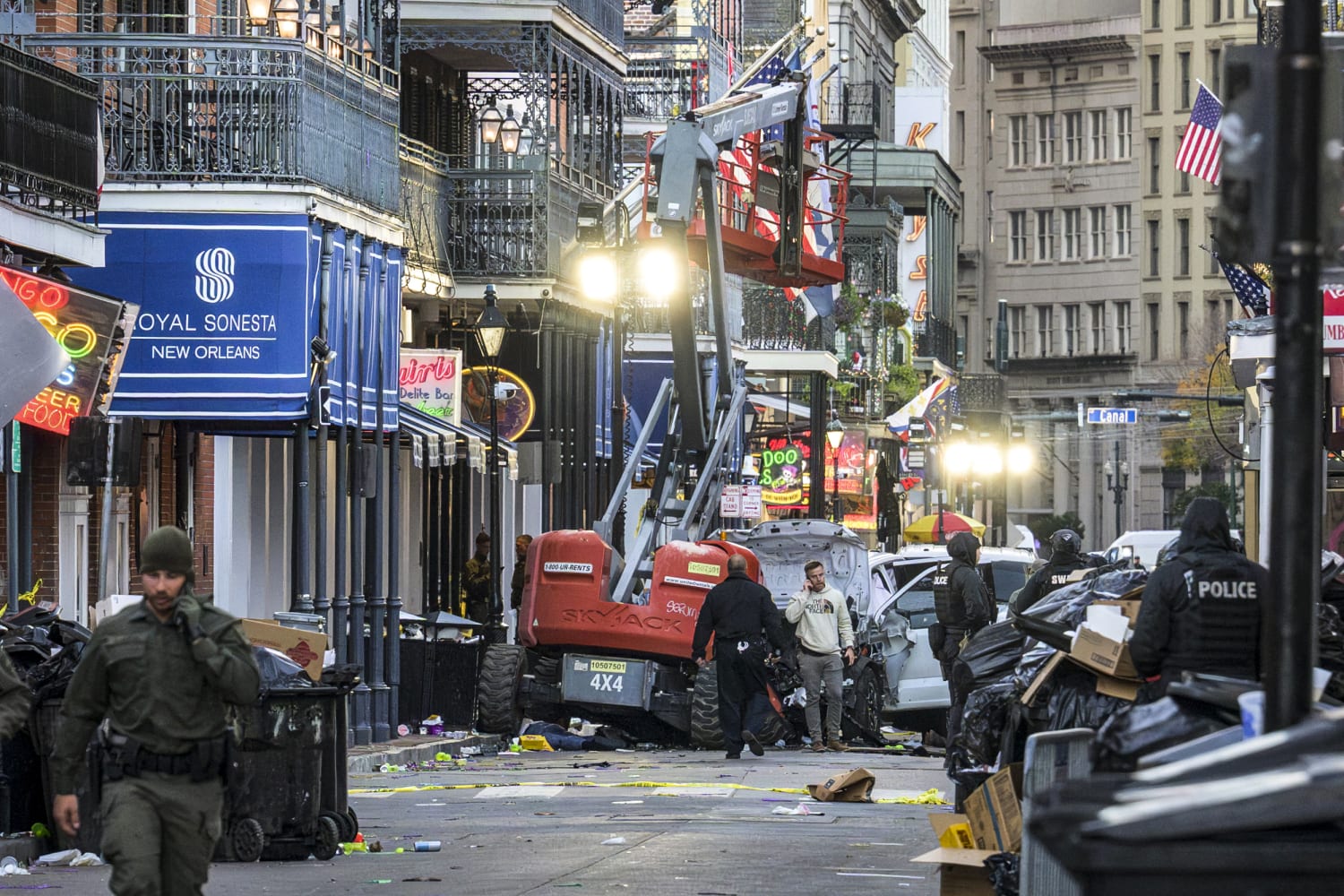 FBI: Atacatorul din New Orleans nu are legături cu explozia din Las Vegas. Cum s-a desfășurat întreaga tragedie?