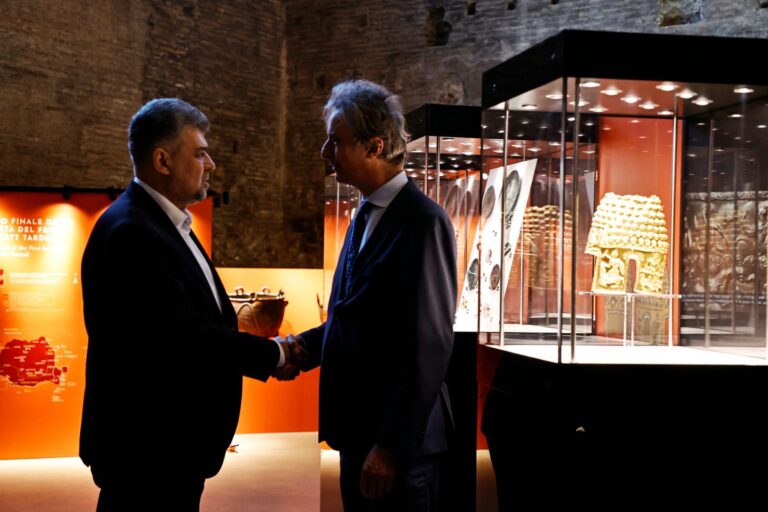 Ciolacu a uitat că a vizitat, la Roma, expoziția unde era expus coiful de aur, furat acum din Olanda