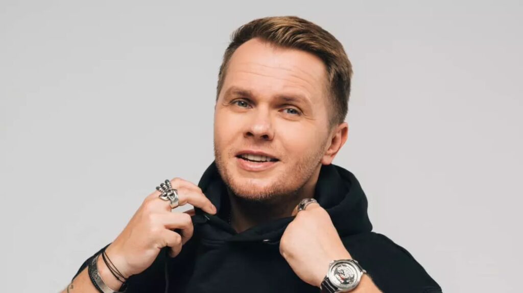 Codin Maticiuc îi ia apărarea lui David Popovici după criticile lui Cristian Tudor Popescu: „Visele mici sunt și ele în regulă”