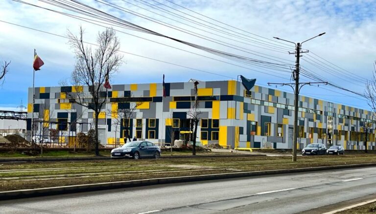 HUB-ul FAN Courier din Iași procesează zilnic 24.000 de colete