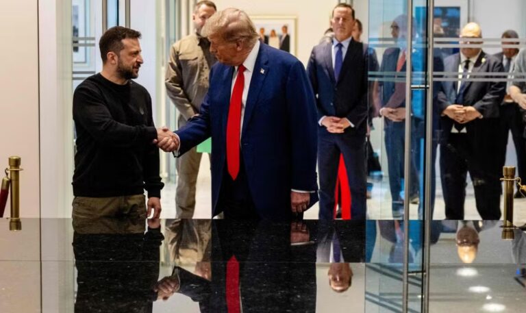 Trump admite că este posibil ca Putin să aibă ambiţii teritoriale dincolo de Ucraina şi spune că întâlnirea cu Zelenski a decurs foarte bine