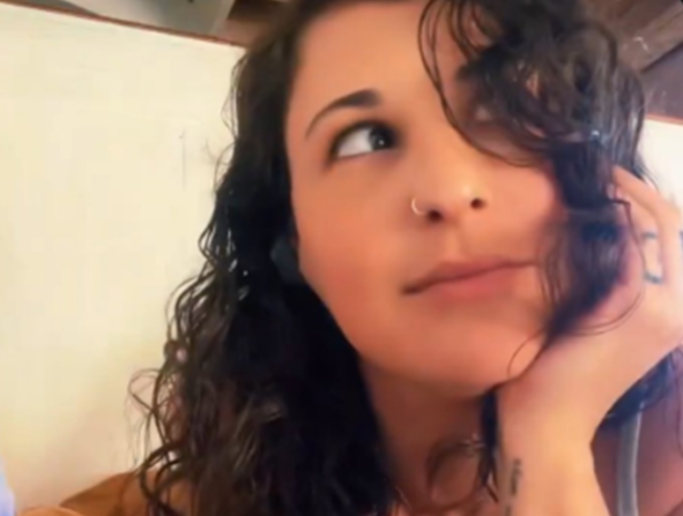 Sora lui Sam Altman, Ann Altman, își acuză fratele, patronul OpenAI, de agresiuni sexuale în timpul copilăriei